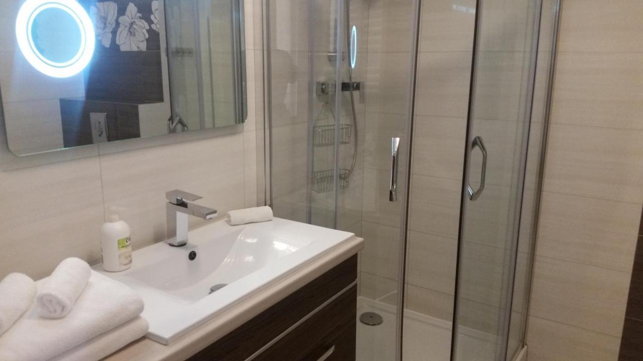 Just Apartments Вроцлав Экстерьер фото