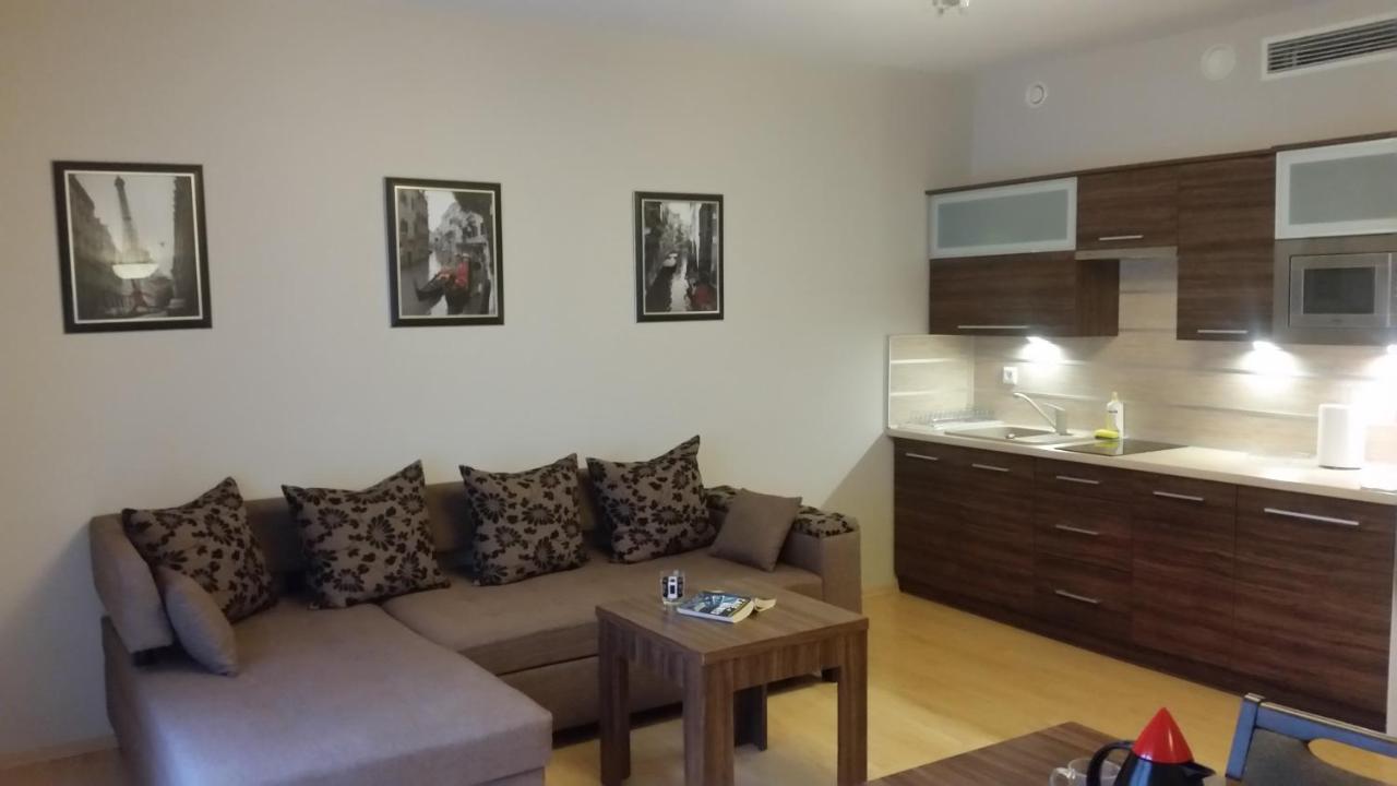 Just Apartments Вроцлав Экстерьер фото